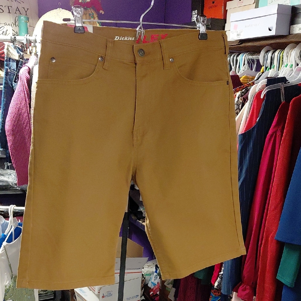Dickies Men's Brown Flat Front Shorts